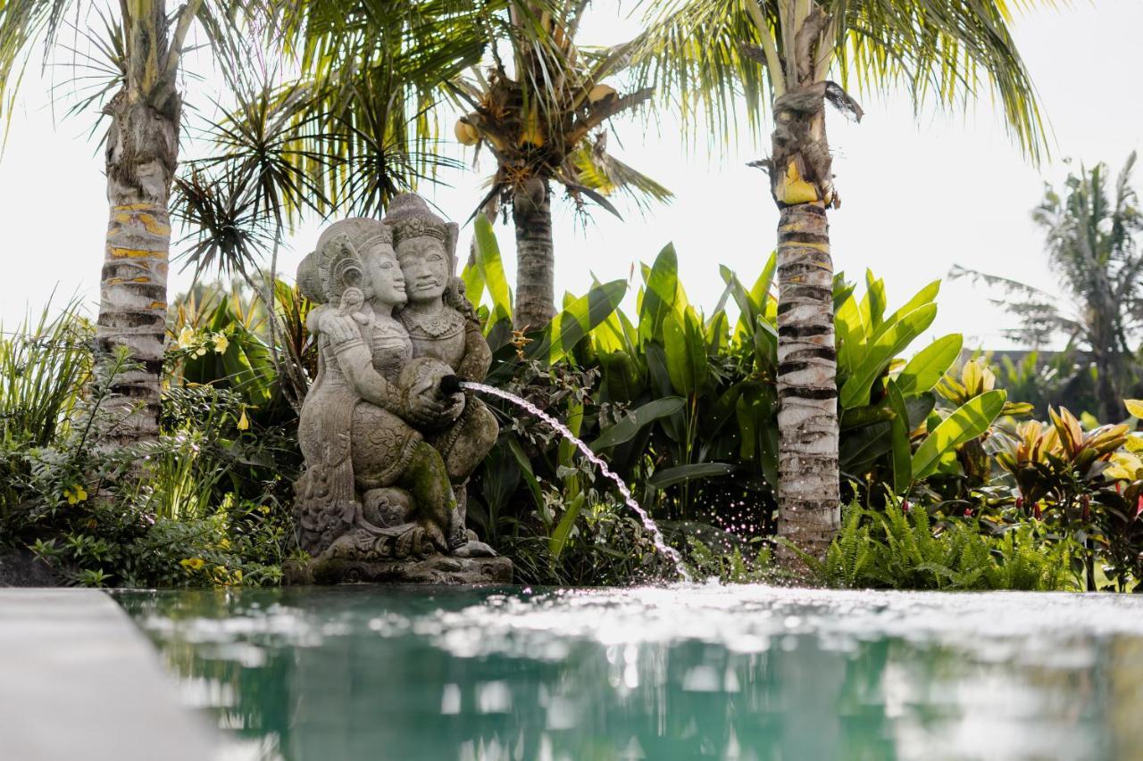 Airsania Ubud Antique Villas Екстер'єр фото