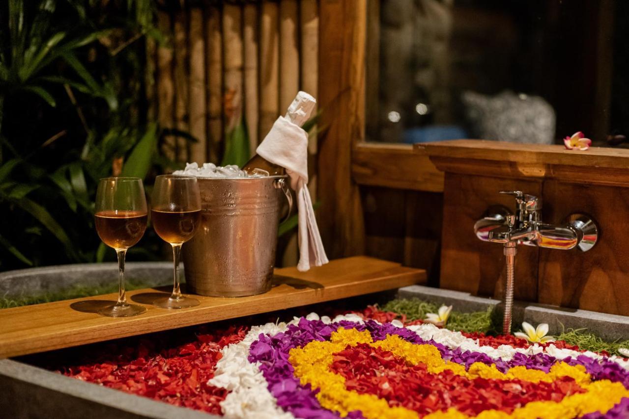 Airsania Ubud Antique Villas Екстер'єр фото