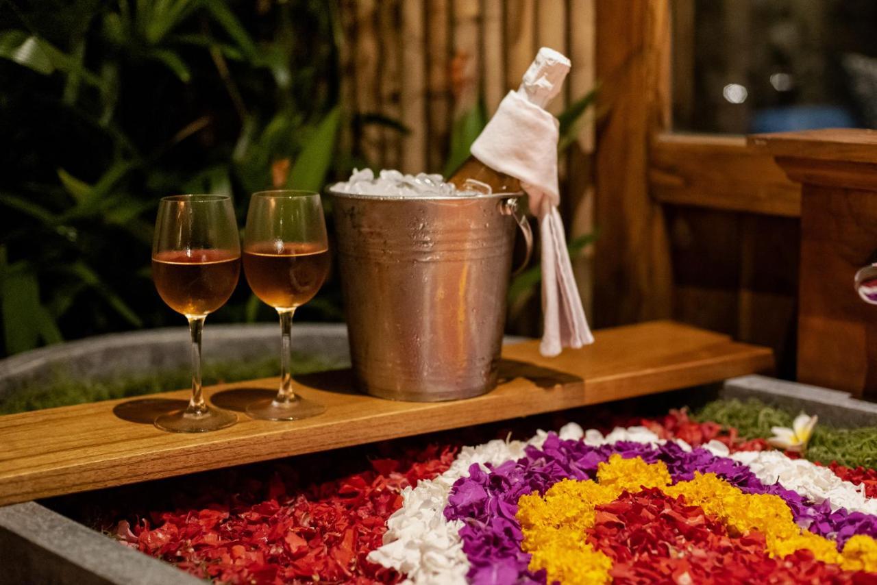 Airsania Ubud Antique Villas Екстер'єр фото